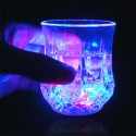 LED šviečianti stiklinė